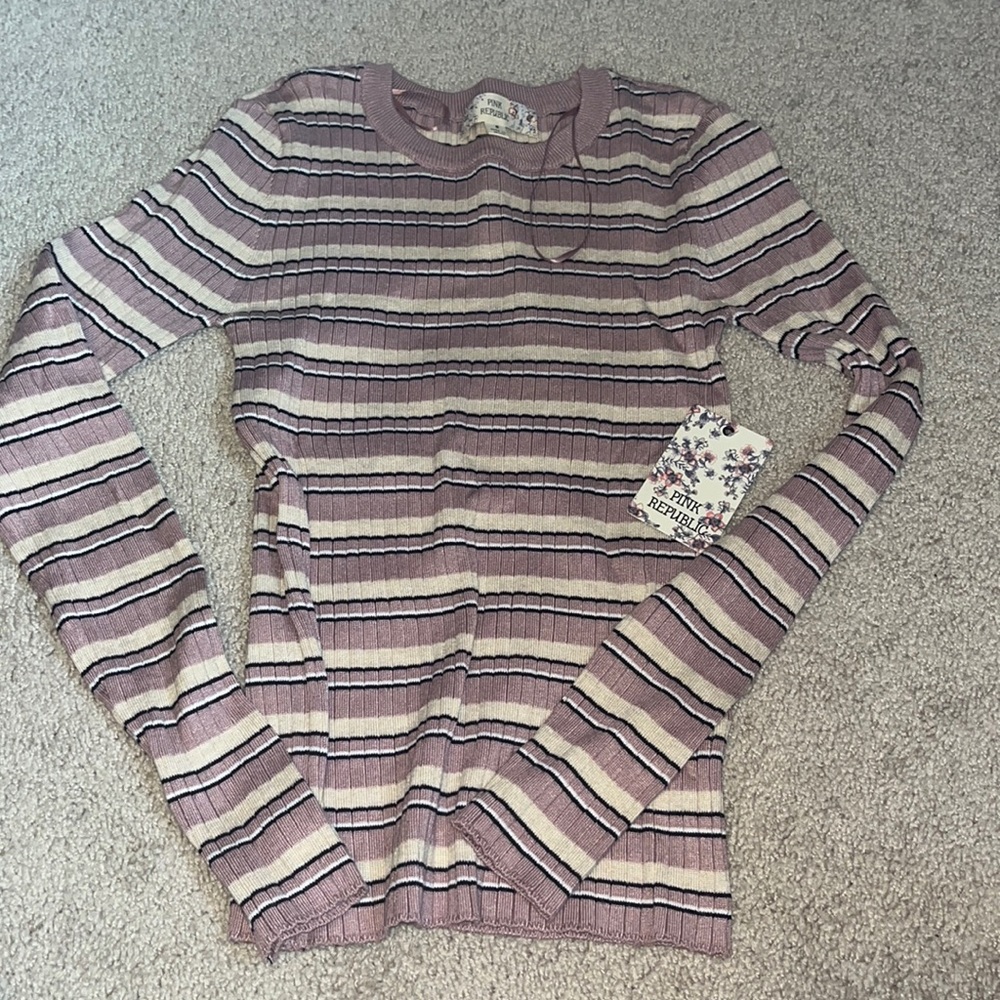 Brand new sweater